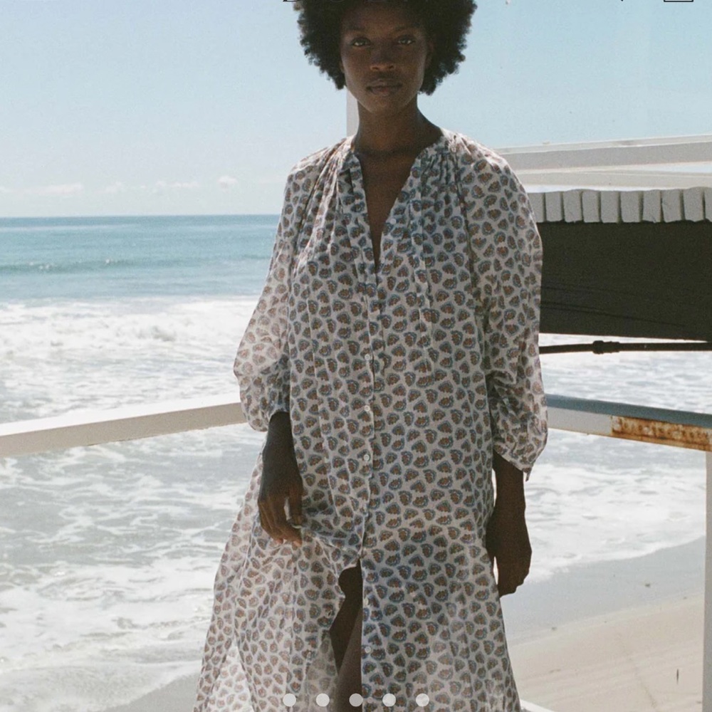 JOHANNA DRESS
IN SEA SALT BEDFORD PAISLEY